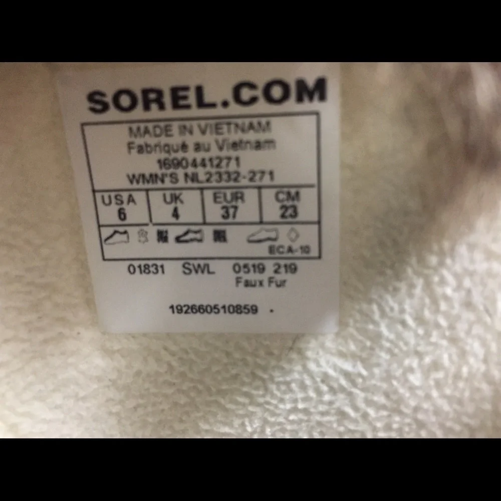 SOREL - Women's Tofino II Waterproof Insulated Winter Boot with Faux Fur Cuff 6